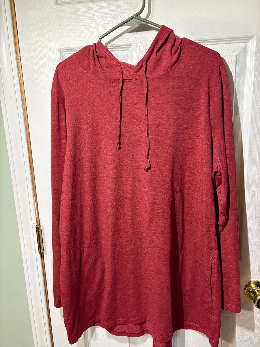 Duluth Trading Co Marled Red Hooded Pullover